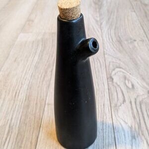 Cruet Vinegar in Matte Black
